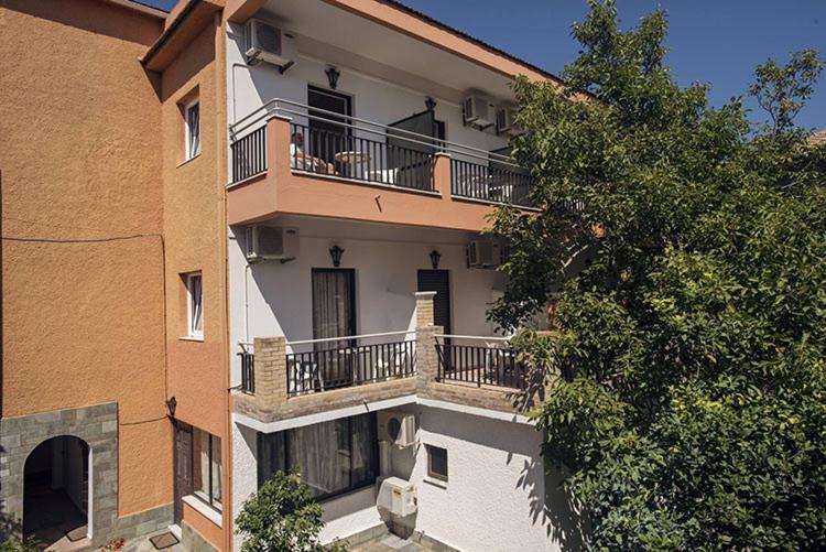 Hotel Omirico Gouvia Ngoại thất bức ảnh